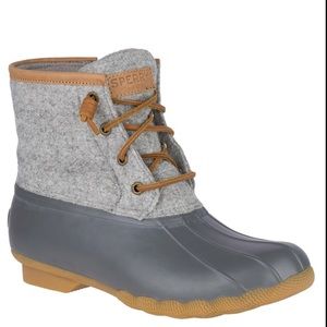 Sperry  women saltwater duck booties
